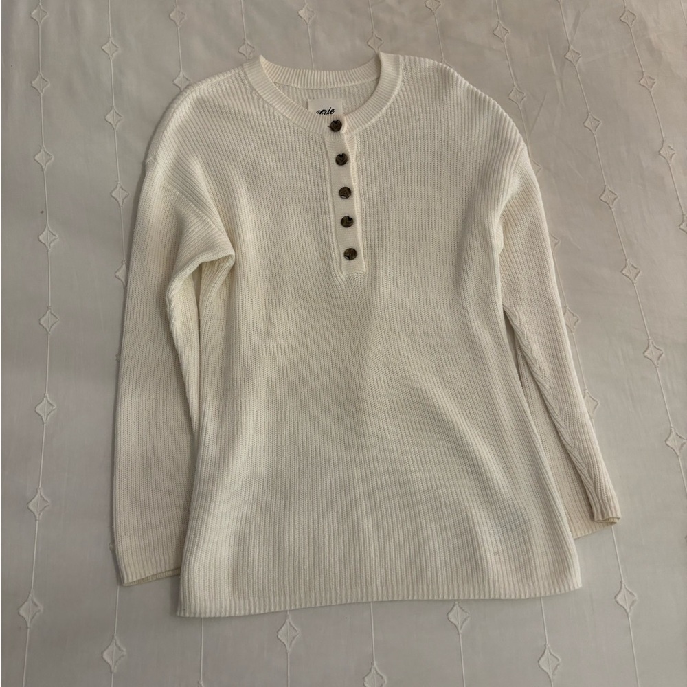 Aerie White Oversizedd Sweater